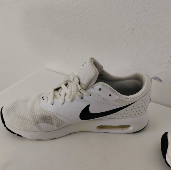 Nike air max tavas womens sneakers size 7.5 - Picture 6 of 16